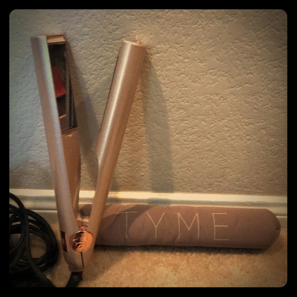 TYME curling/flat iron